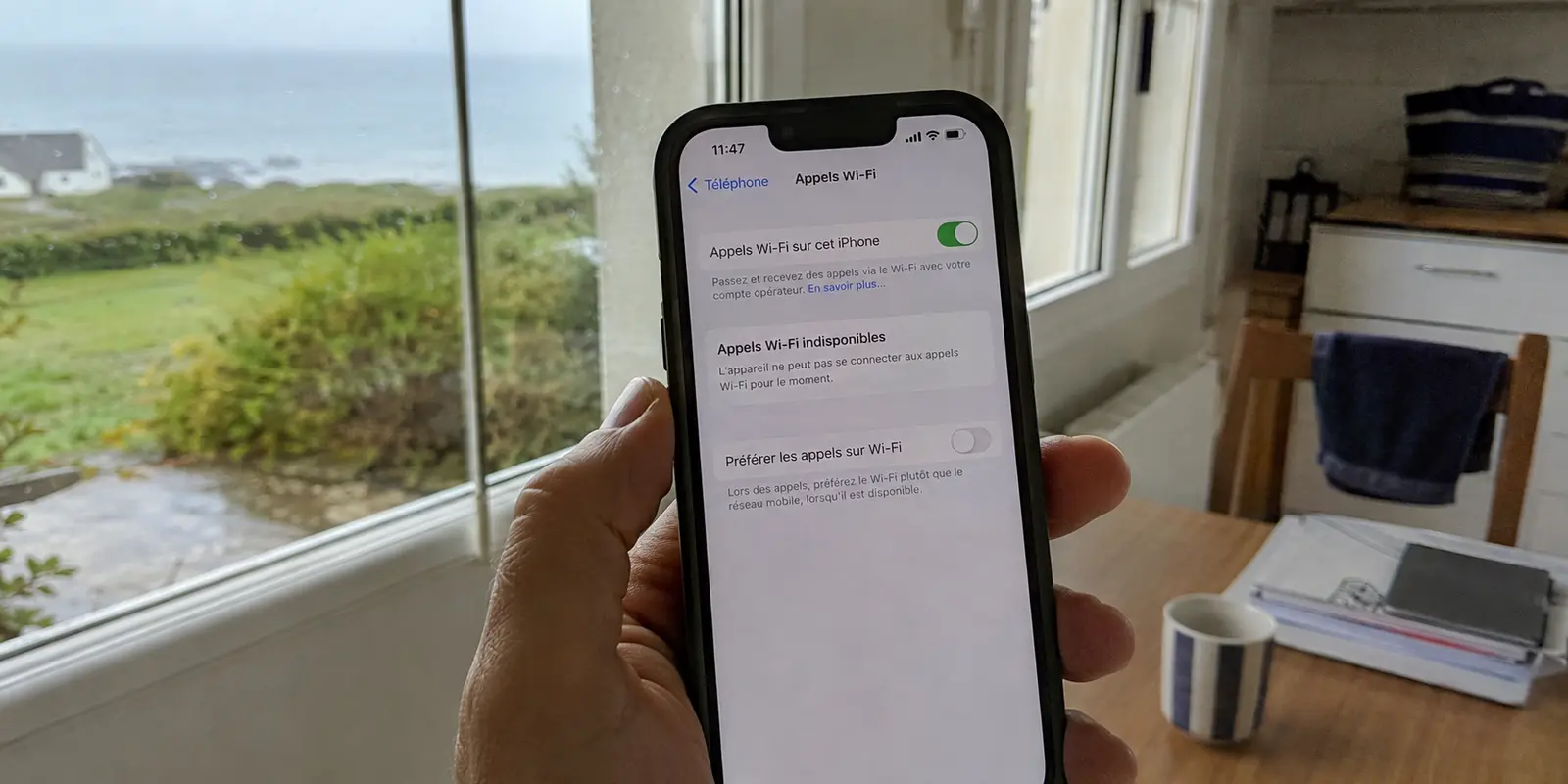 Les appels Wi-Fi deviennent indisponibles sur un iPhone dans une maison côtière