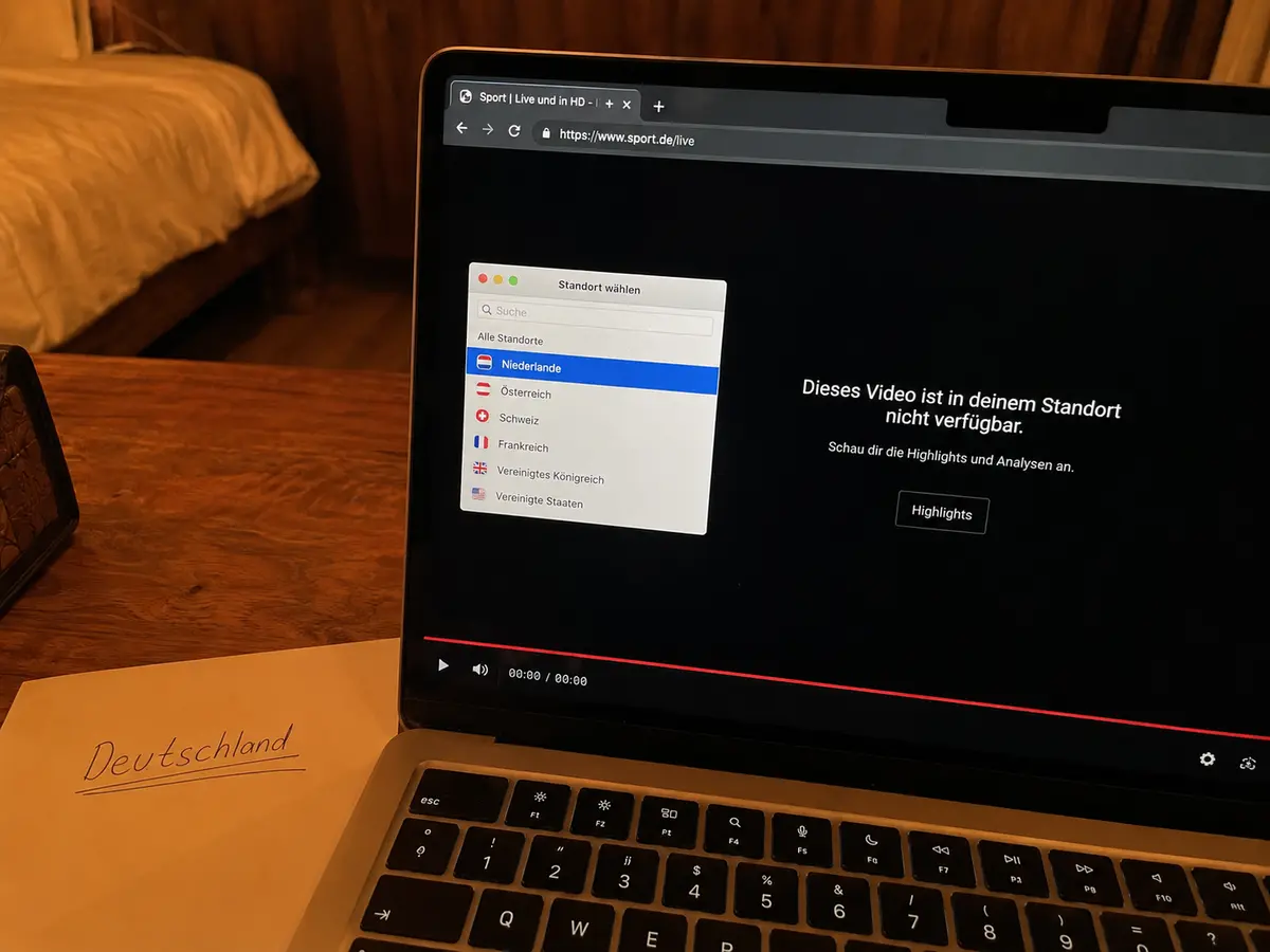 Ein kostenloser VPN wählt die Niederlande, obwohl für den gesperrten Stream Deutschland benötigt wird