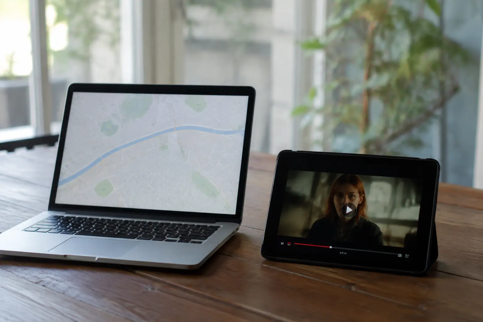 Geräte in einer realistischen Streaming- und Netzwerkumgebung.