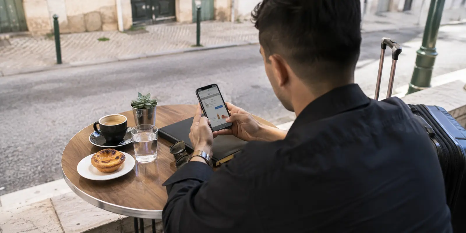 Cena realista relacionada a: Qual VPN tem servidor brasileiro rápido em dias de jogos? O melhor é o que você não precisa trocar no intervalo