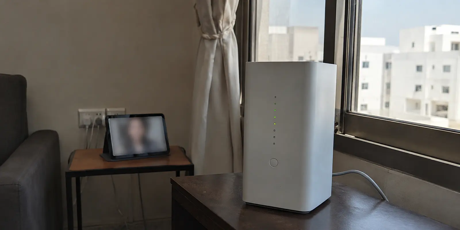 اتصال 5G قوي في مسقط بينما مكالمة الفيديو على الجهاز اللوحي تتجمد